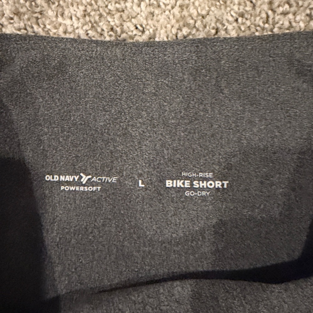 Old Navy High Rise Bike Short - Picture 2 of 3